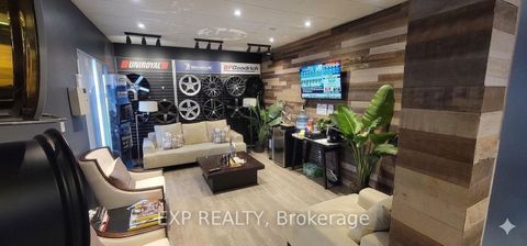 Photo 2 at 27 - 45 Brisbane Road, York University Heights, Toronto