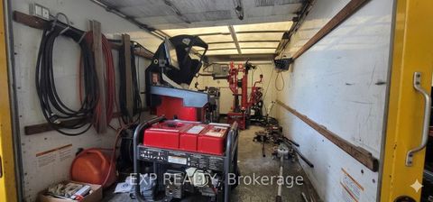 Photo 7 at 27 - 45 Brisbane Road, York University Heights, Toronto