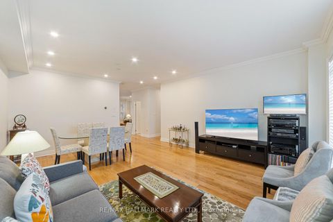 Photo 4 at 28 Preakness Drive, Don Mills, Toronto