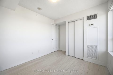 Photo 16 at 2424 - 2 Eva Road, Etobicoke West Mall, Toronto