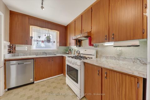 Photo 6 at 35 Roxaline Street, Humber Heights, Toronto