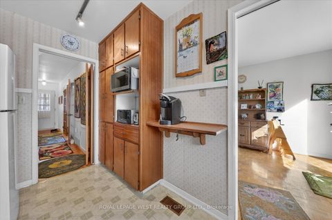 Photo 7 at 35 Roxaline Street, Humber Heights, Toronto