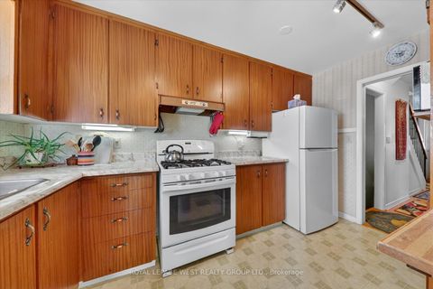 Photo 8 at 35 Roxaline Street, Humber Heights, Toronto