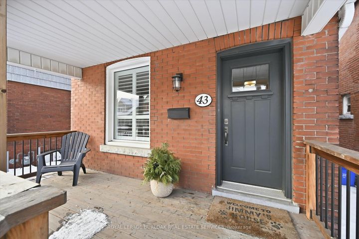 Photo 3 at 43 Belview Avenue, Crown Point, Hamilton