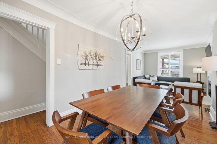 Photo 10 at 43 Belview Avenue, Crown Point, Hamilton