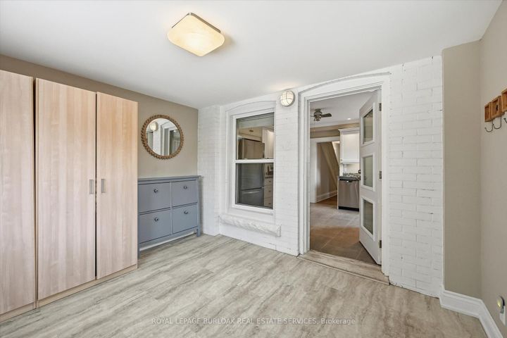 Photo 18 at 43 Belview Avenue, Crown Point, Hamilton