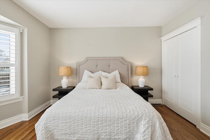 Photo 31 at 43 Belview Avenue, Crown Point, Hamilton