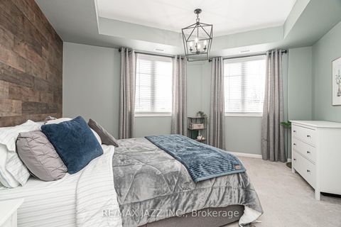 Photo 8 at 123 - 80 Aspen Springs Drive, Bowmanville, Clarington