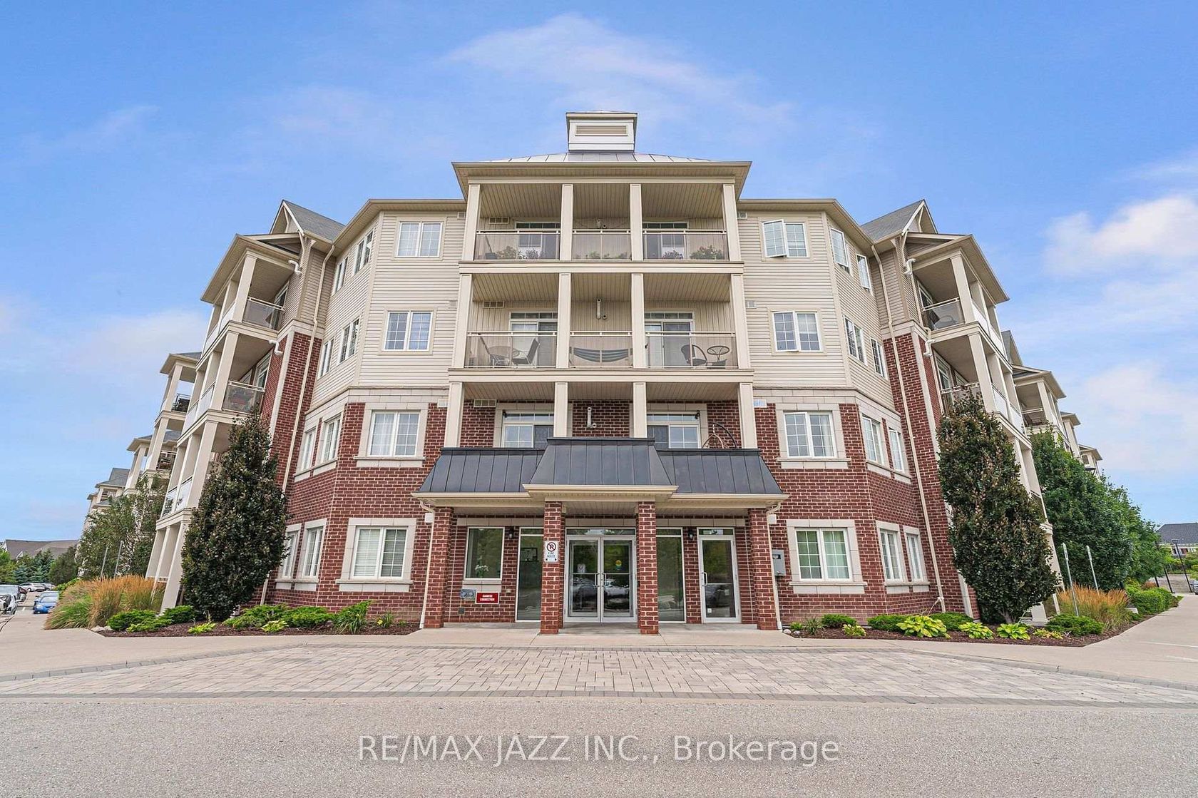 123 - 80 Aspen Springs Drive, Bowmanville, Clarington 