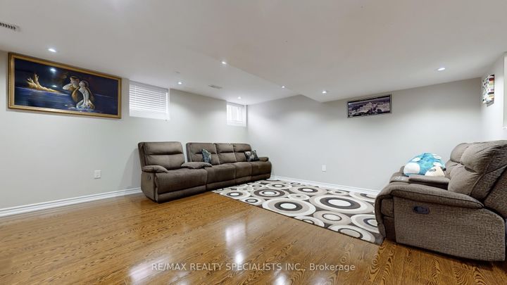 Photo 19 at 36 Totten Drive, Wellington, Brampton