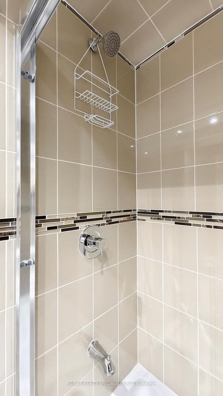 Photo 26 at 36 Totten Drive, Wellington, Brampton