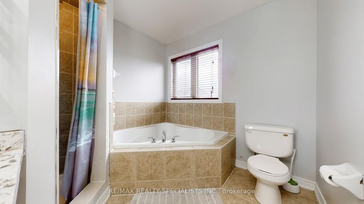 Photo 38 at 36 Totten Drive, Wellington, Brampton