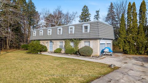 Photo 5 at 8 Lafayette Place, Bayview Glen, Markham