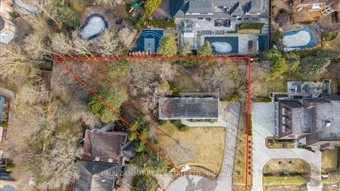 Photo 8 at 8 Lafayette Place, Bayview Glen, Markham