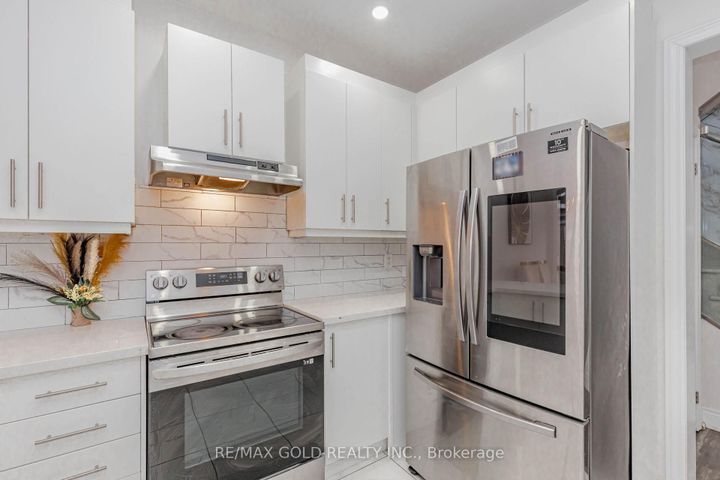 Photo 14 at 15351 Danby Road, Georgetown, Halton Hills