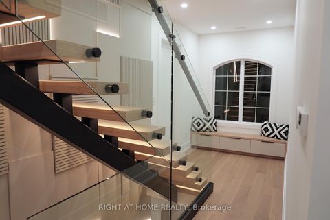 Photo 21 at 33 Thorndale Avenue, Kingsway South, Toronto