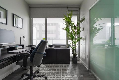 Photo 11 at 2503 - 426 University Avenue, University, Toronto