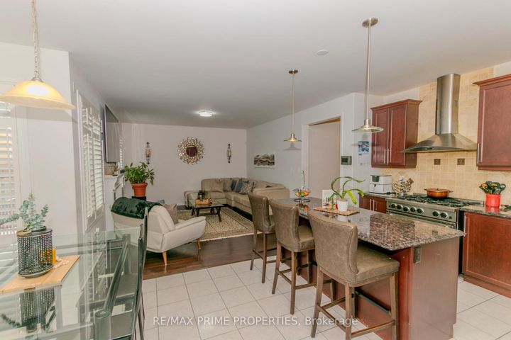 Photo 3 at 50 Gibbs Road, Northwest Brampton, Brampton