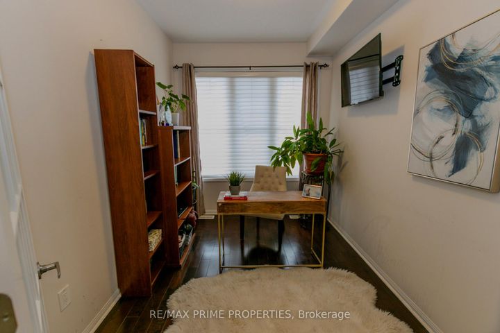 Photo 10 at 50 Gibbs Road, Northwest Brampton, Brampton