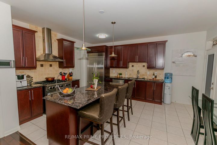 Photo 13 at 50 Gibbs Road, Northwest Brampton, Brampton