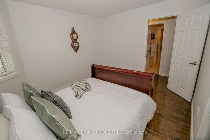 Photo 27 at 50 Gibbs Road, Northwest Brampton, Brampton