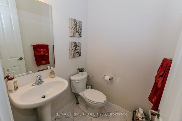 Photo 32 at 50 Gibbs Road, Northwest Brampton, Brampton