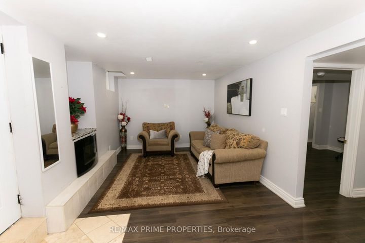 Photo 38 at 50 Gibbs Road, Northwest Brampton, Brampton