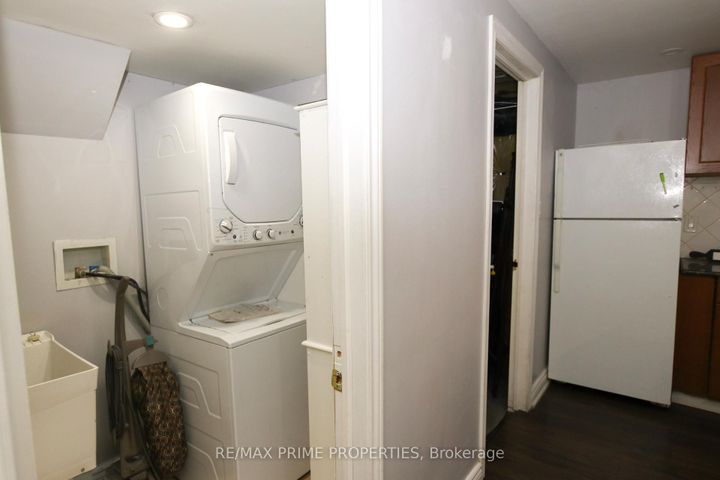 Photo 44 at 50 Gibbs Road, Northwest Brampton, Brampton