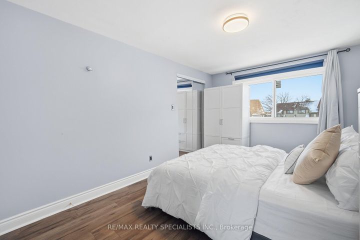 Photo 18 at 19 - 6780 Formentera Avenue, Meadowvale, Mississauga