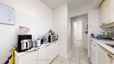 Photo 16 at 3230 - 68 Corporate Drive, Woburn, Toronto