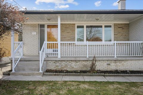 Photo 2 at 297 Driftwood Avenue, Black Creek, Toronto