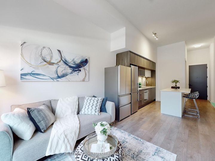 Photo 2 at 239 - 25 Adra Grado Way, Bayview Village, Toronto