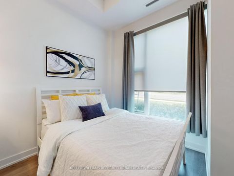 Photo 9 at 239 - 25 Adra Grado Way, Bayview Village, Toronto