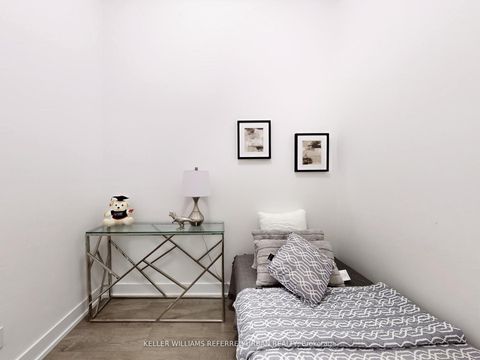 Photo 15 at 239 - 25 Adra Grado Way, Bayview Village, Toronto