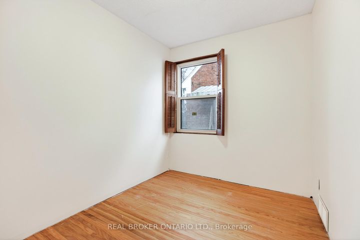 Photo 18 at 141 Ellesmere Road, Maryvale, Toronto