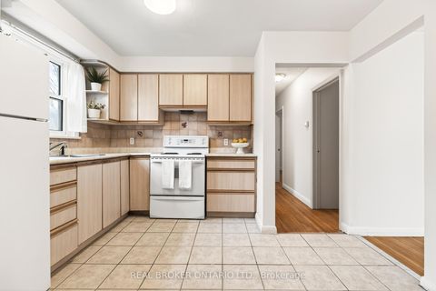 Photo 12 at 141 Ellesmere Road, Maryvale, Toronto