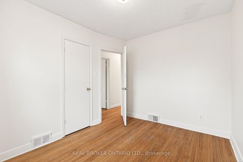 Photo 17 at 141 Ellesmere Road, Maryvale, Toronto