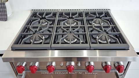 Photo 8 at 24 Limerick Street, Oak Ridges Lake Wilcox, Richmond Hill