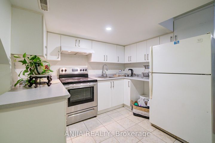 Photo 20 at 116 Emery Hill Boulevard, Berczy, Markham
