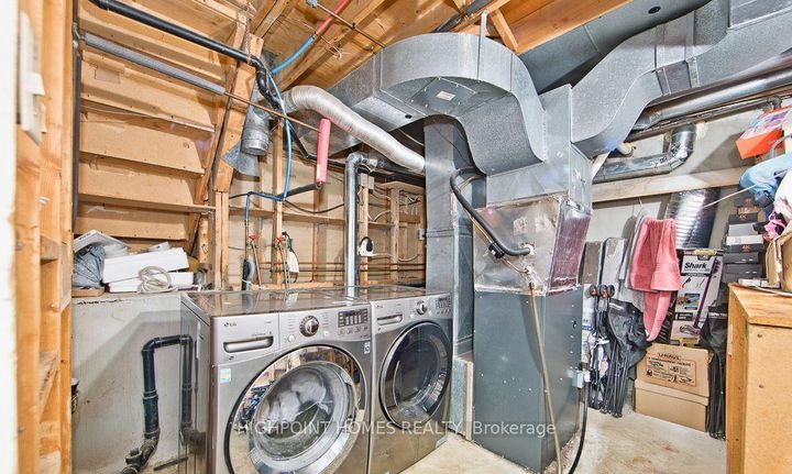 Photo 24 at 1870 Rosefield Road, Liverpool, Pickering