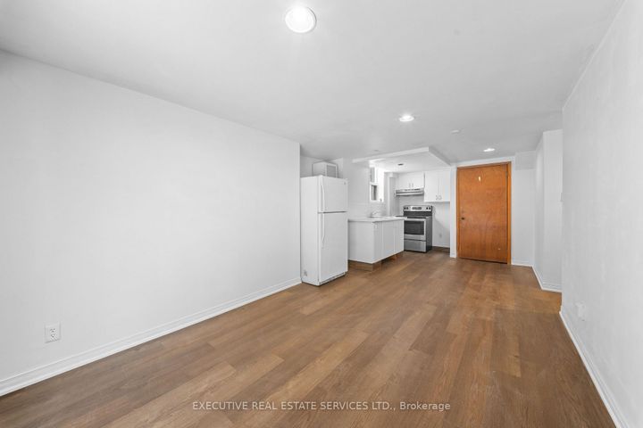 Photo 40 at 44 Lakecrest Trail, Heart Lake West, Brampton