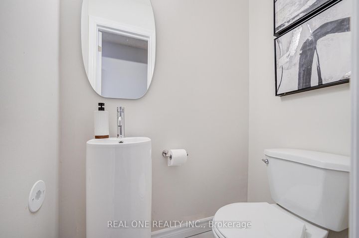 Photo 17 at 81 Elsa Vine Way, Bayview Village, Toronto