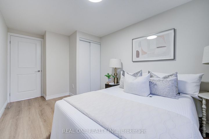 Photo 24 at 81 Elsa Vine Way, Bayview Village, Toronto