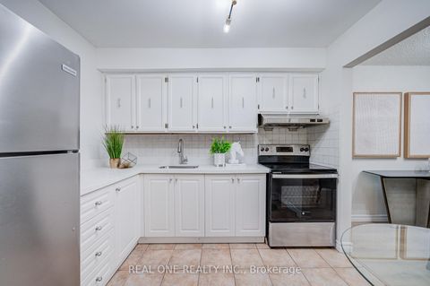 Photo 11 at 81 Elsa Vine Way, Bayview Village, Toronto