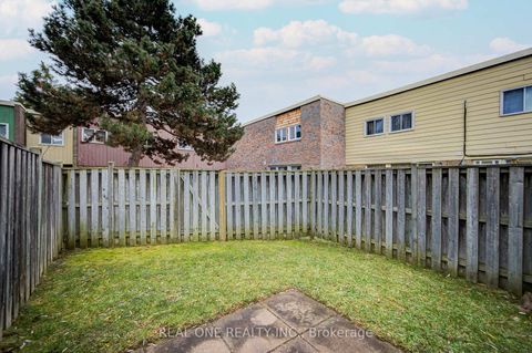 Photo 33 at 81 Elsa Vine Way, Bayview Village, Toronto