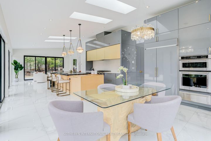 Photo 12 at 4599 Langstaff Road, East Woodbridge, Vaughan