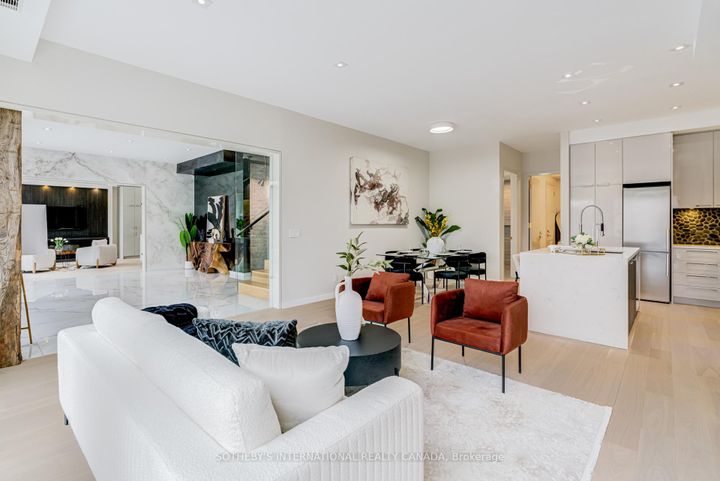 Photo 23 at 4599 Langstaff Road, East Woodbridge, Vaughan