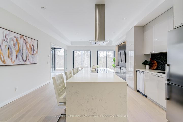 Photo 32 at 4599 Langstaff Road, East Woodbridge, Vaughan