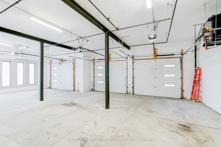 Photo 39 at 4599 Langstaff Road, East Woodbridge, Vaughan