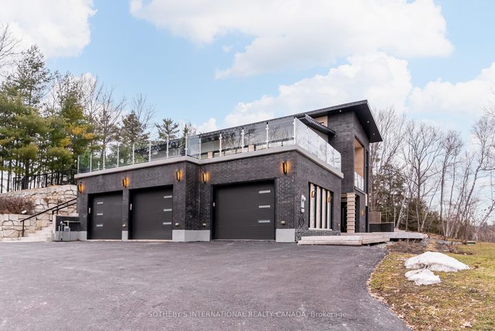 Photo 43 at 4599 Langstaff Road, East Woodbridge, Vaughan